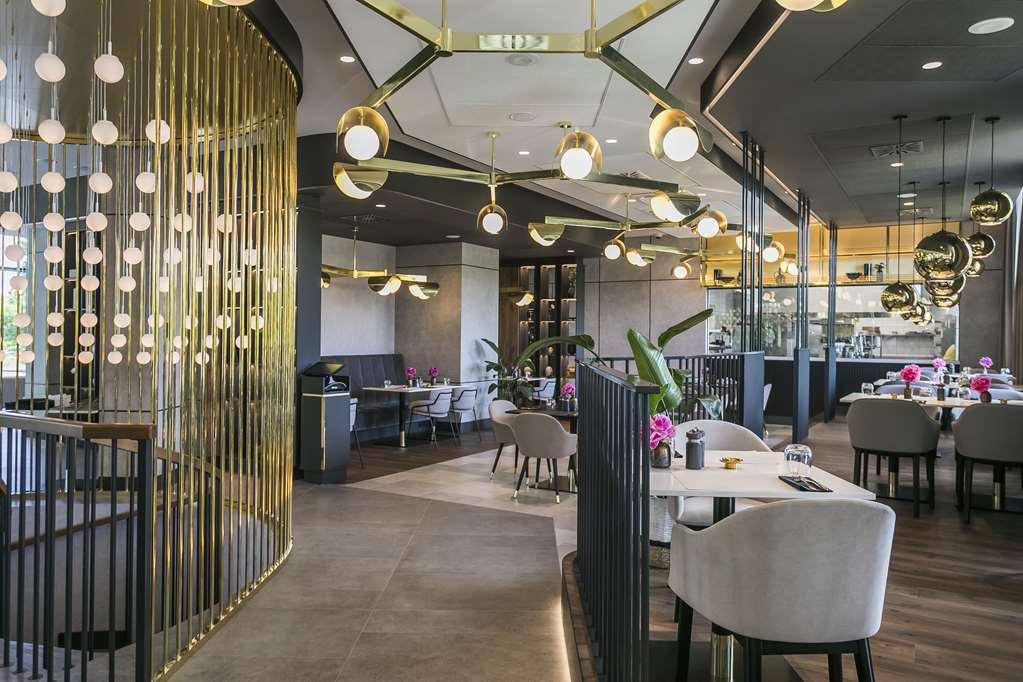 Radisson Blu Hotel. Sopot Restoran foto