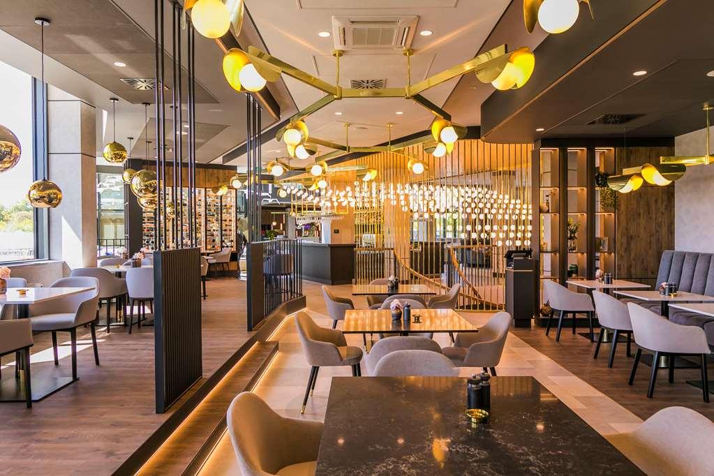 Radisson Blu Hotel. Sopot Restoran foto